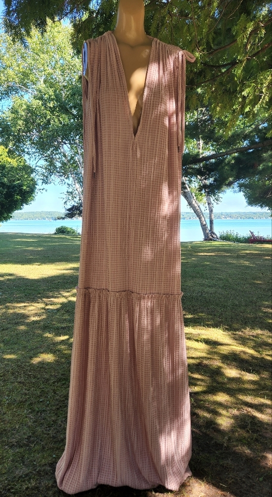 Sabina Musayev Blush Pink Maxi Dress with Plunging V-Neck - Picture 4 of 9
